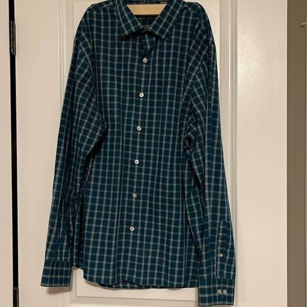 Mens Van Heusen Button Down Shirt XL